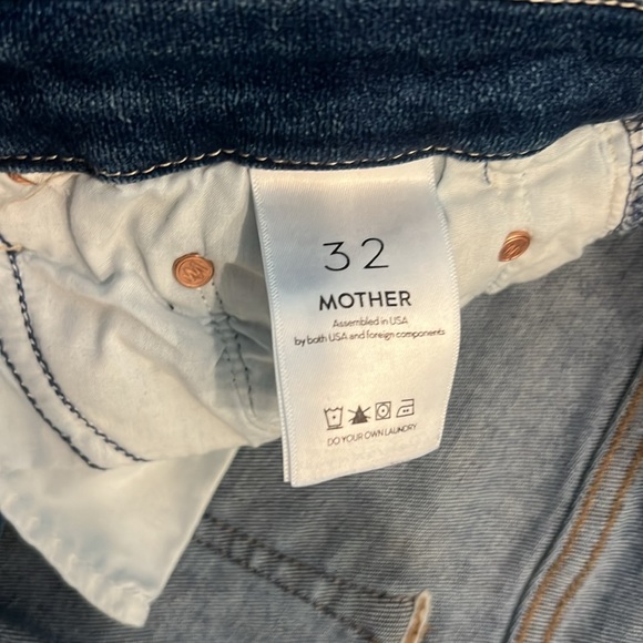 Mother Like New Jeans • The Looker Ankle Fray • Size 32 - Picture 6 of 6